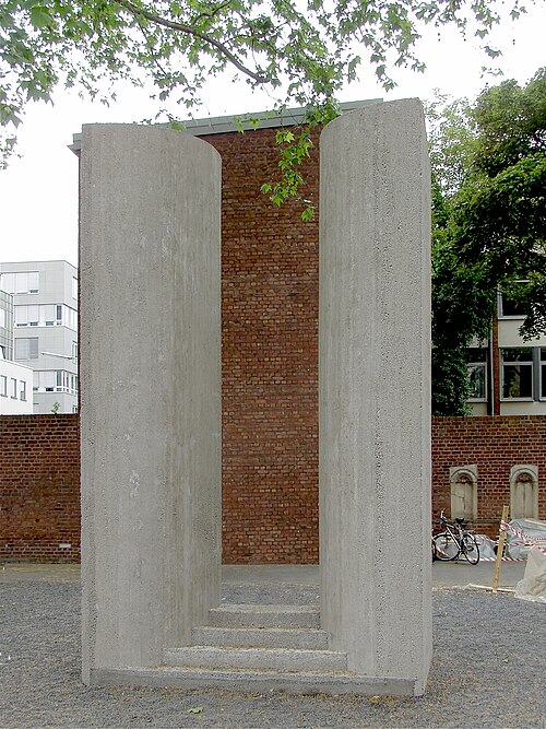 Simon Ungers