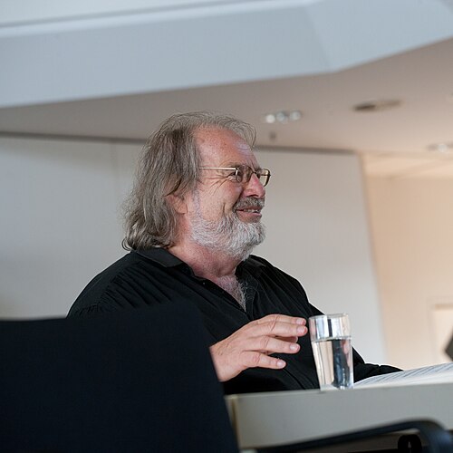 Gustav Kuhn