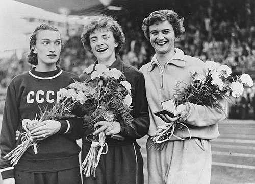 Nadezhda Khnykina-Dvalishvili
